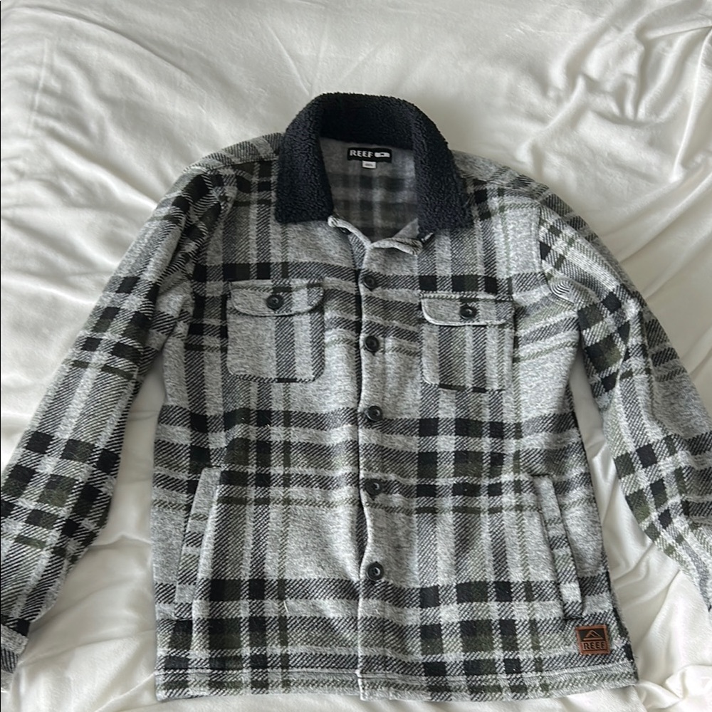 Reef Black and Gray Lightweight Plaid Shirt Jacket